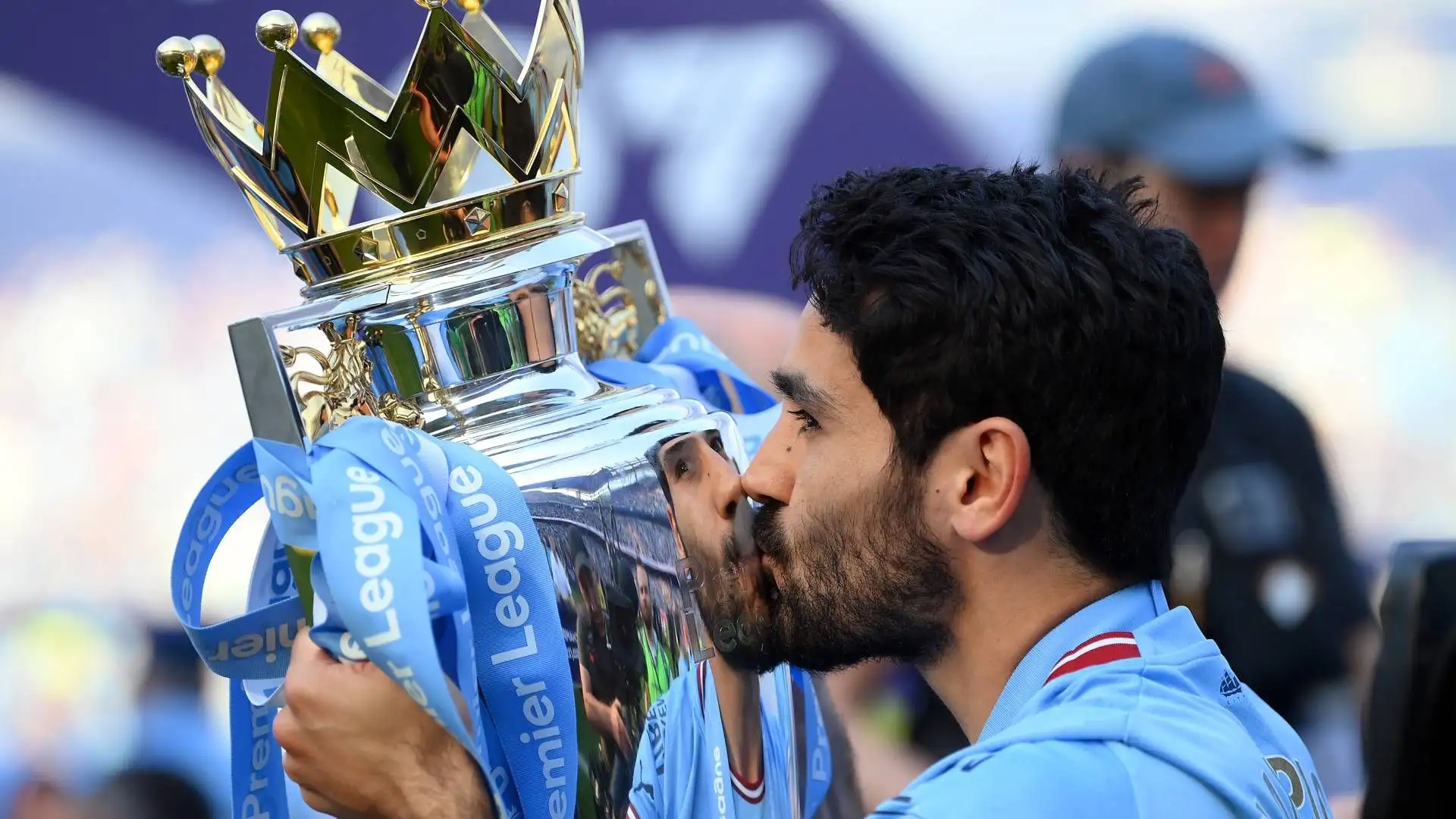 Quest'anno ha già vinto la Premier League con il City e sogna di vincere la Champions League, in finale contro l'Inter 