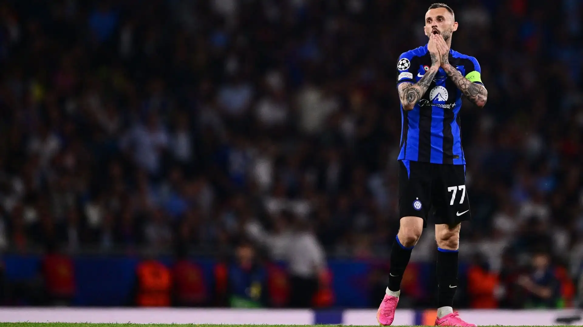 Marcelo Brozovic: l'Al Nassr ha presentato una prima offerta da 15 milioni di euro, l'Inter ha risposto picche. Il croato è in vendita ma il prezzo è vicino ai 30 milioni
