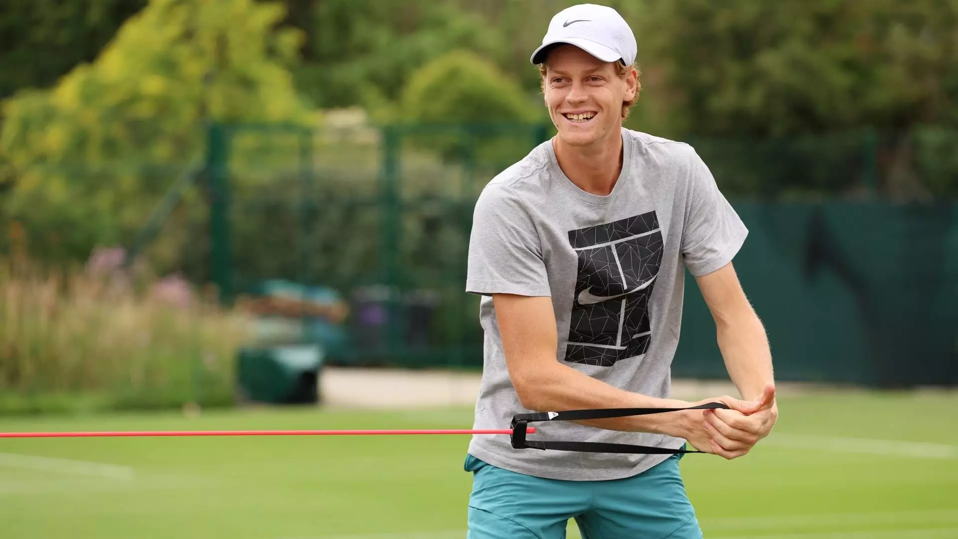 Jannik Sinner e Lorenzo Musetti: un ex tennista nutre alte aspettative per Wimbledon