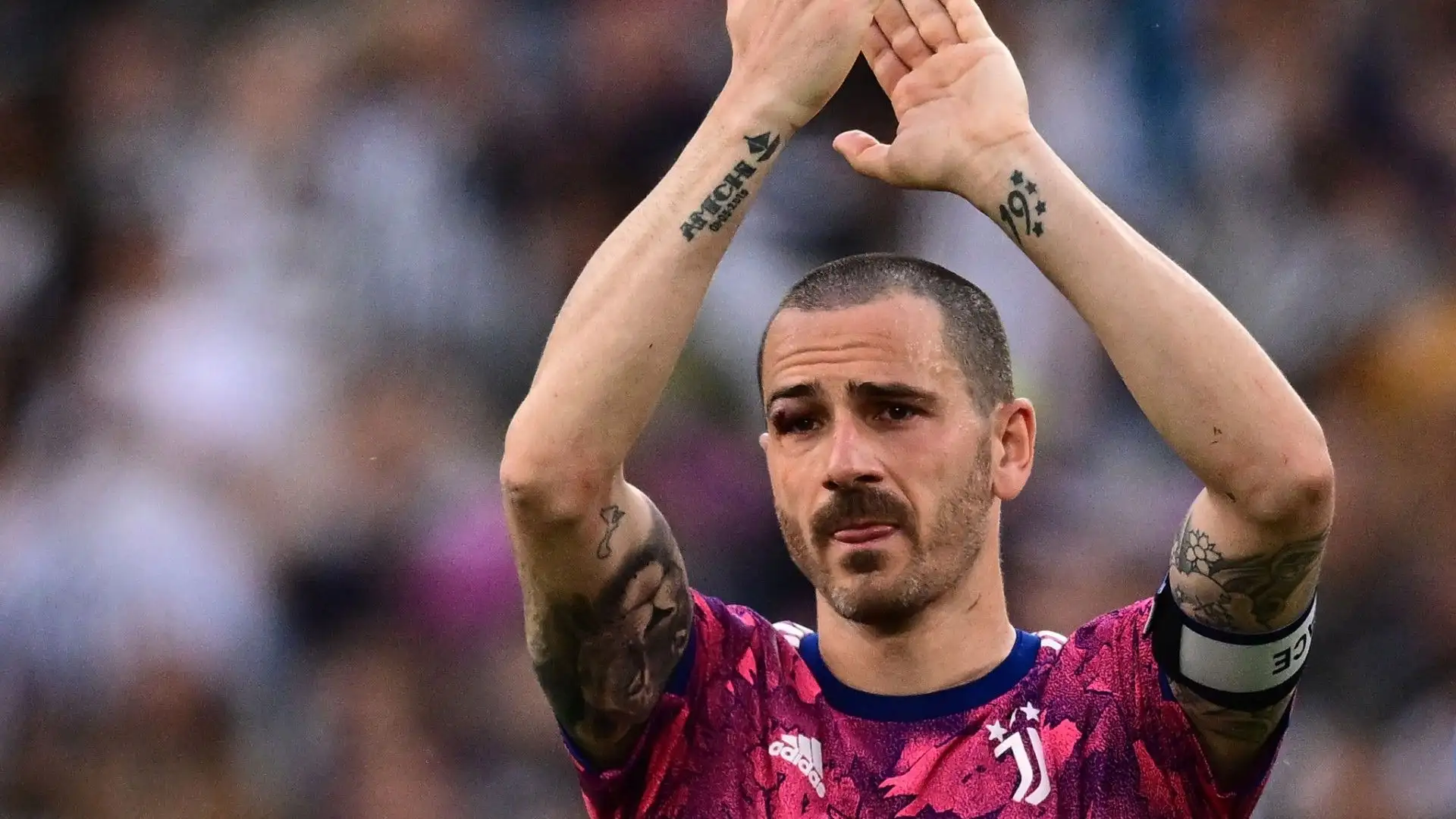 Leonardo Bonucci: non è da escludere anche l'addio del navigato centrale. Relegato in panchina da Bremer e Danilo, con la Nazionale non ha per nulla ben figurato
