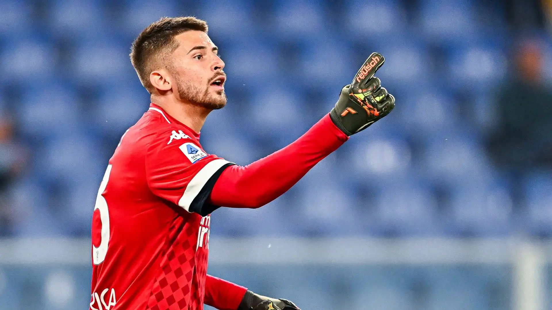 Il portiere lascerà di sicuro l'Empoli ma sulle sue tracce c'è anche la Fiorentina, che ha fretta di chiudere