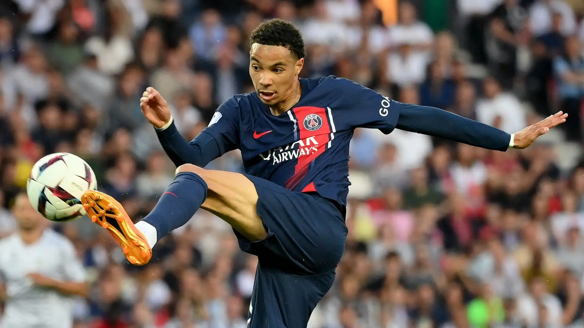 Hugo Ekitikè: il classe 2002 del Reims, l'anno scorso al Psg, è una scommessa per il futuro