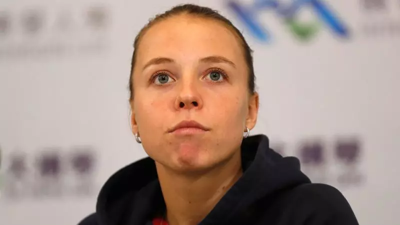 Dramma Kontaveit: costretta al ritiro a 27 anni