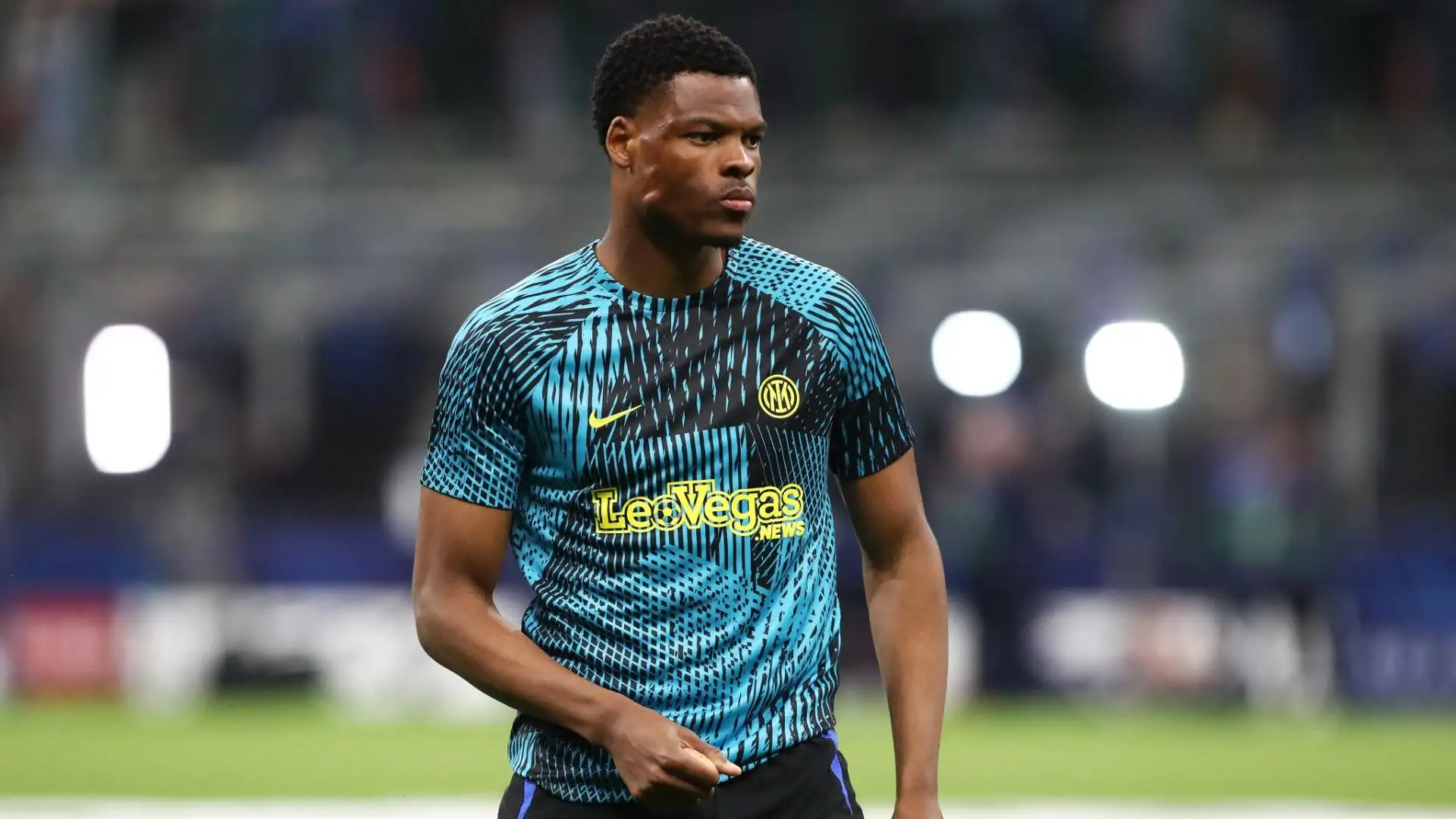 Denzel Dumfries: pagato poco più di 10 milioni di euro, l'olandese potrebbe fruttare una cospicua plusvalenza. Per la giusta offerta saluterà il club
