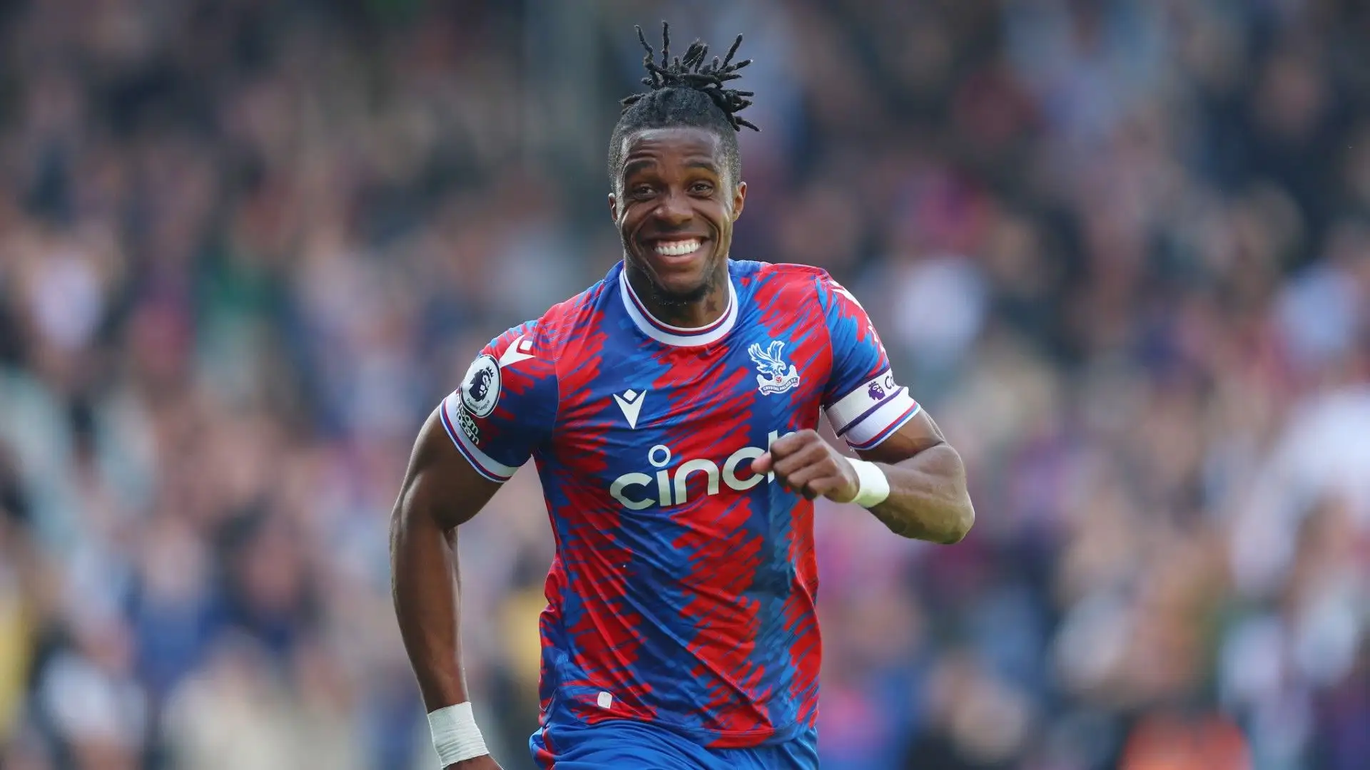 Wilfried Zaha lascerà il Crystal Palace a luglio e sarà libero di trasferirsi a parametro zero. Possibile un futuro in Francia
