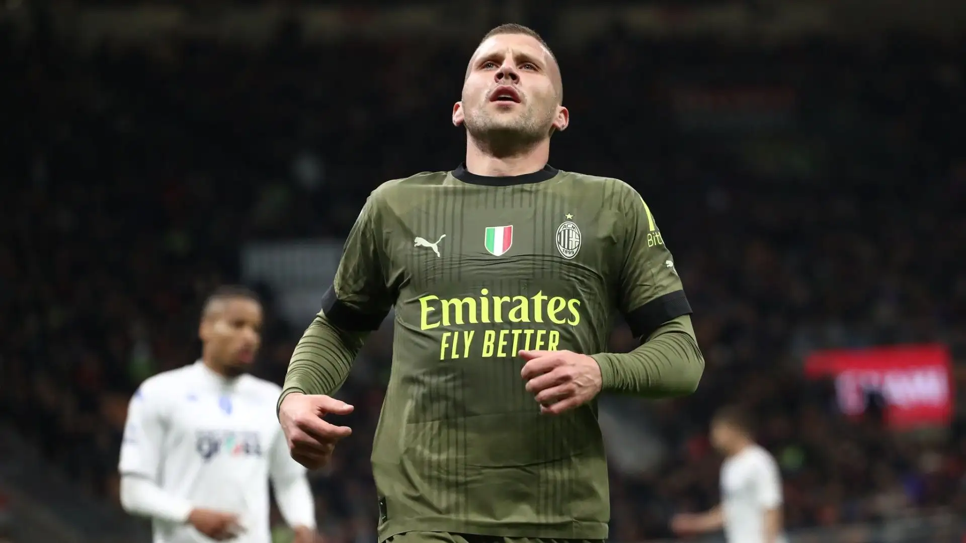 Con la maglia del Milan l'ex Eintracht Francoforte ha finora collezionato 123 partite, 29 gol e 17 assist
