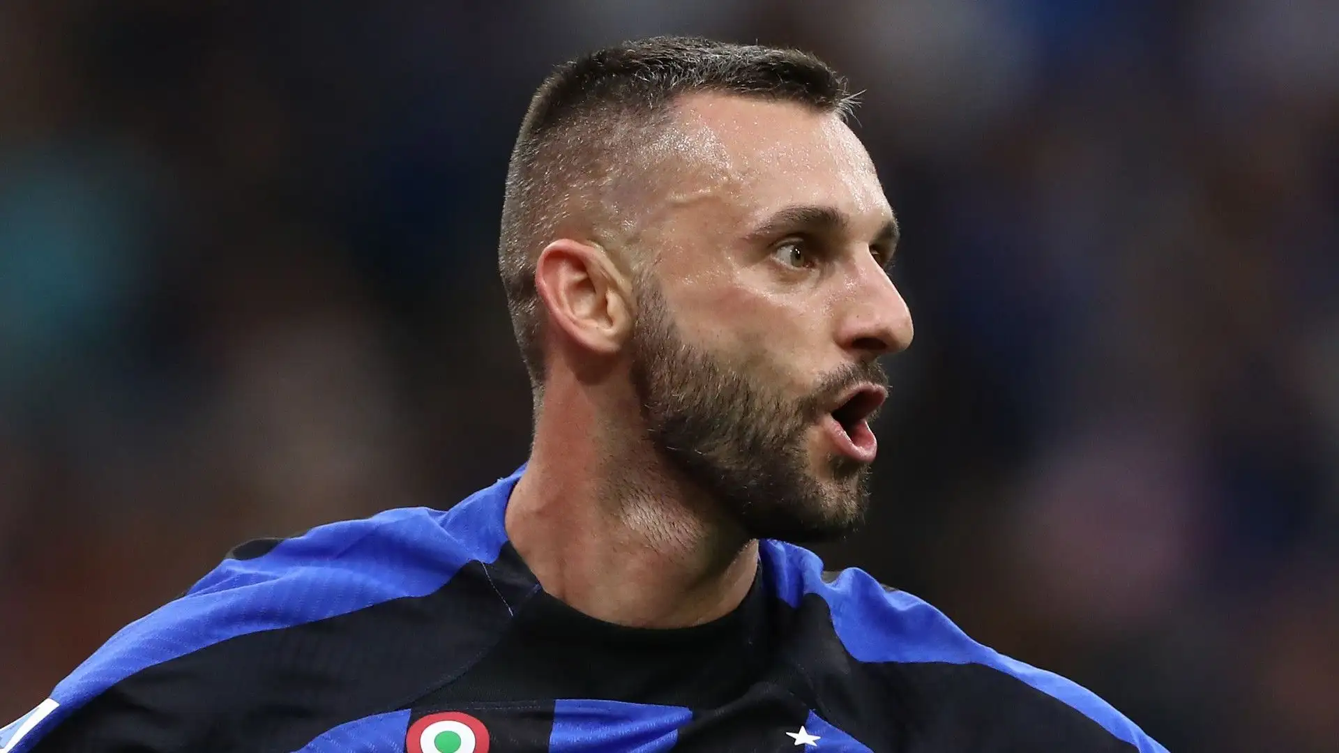 Con la maglia nerazzurra il centrocampista ha vinto 1 campionato italiano, 2 Coppe Italia e 2 Supercoppe italiane