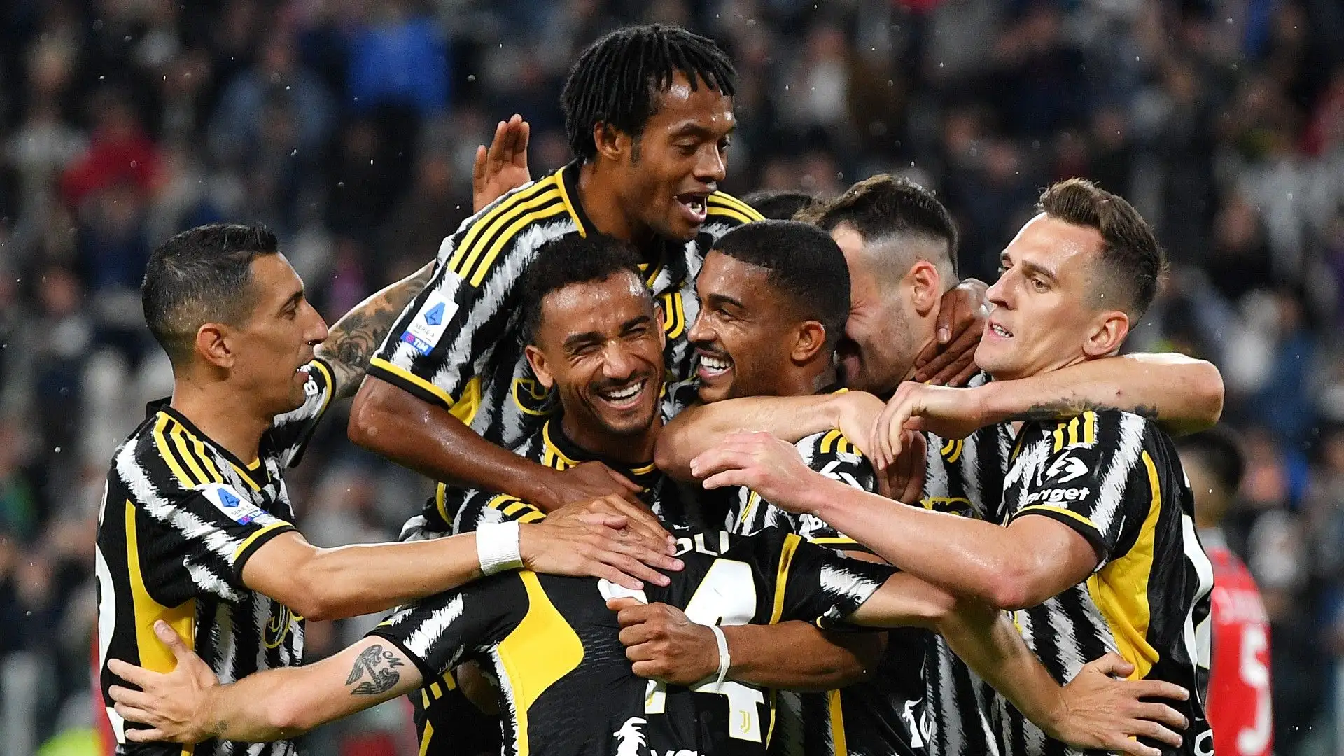 8- Juventus 101.000
