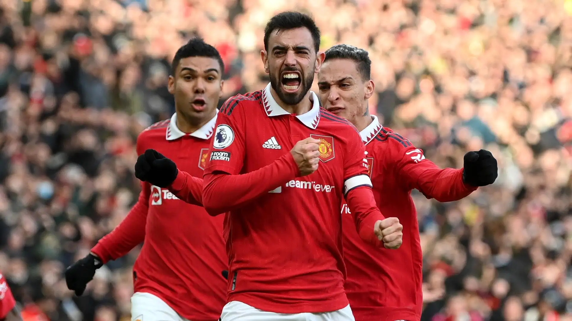 7- Manchester United 104.000
