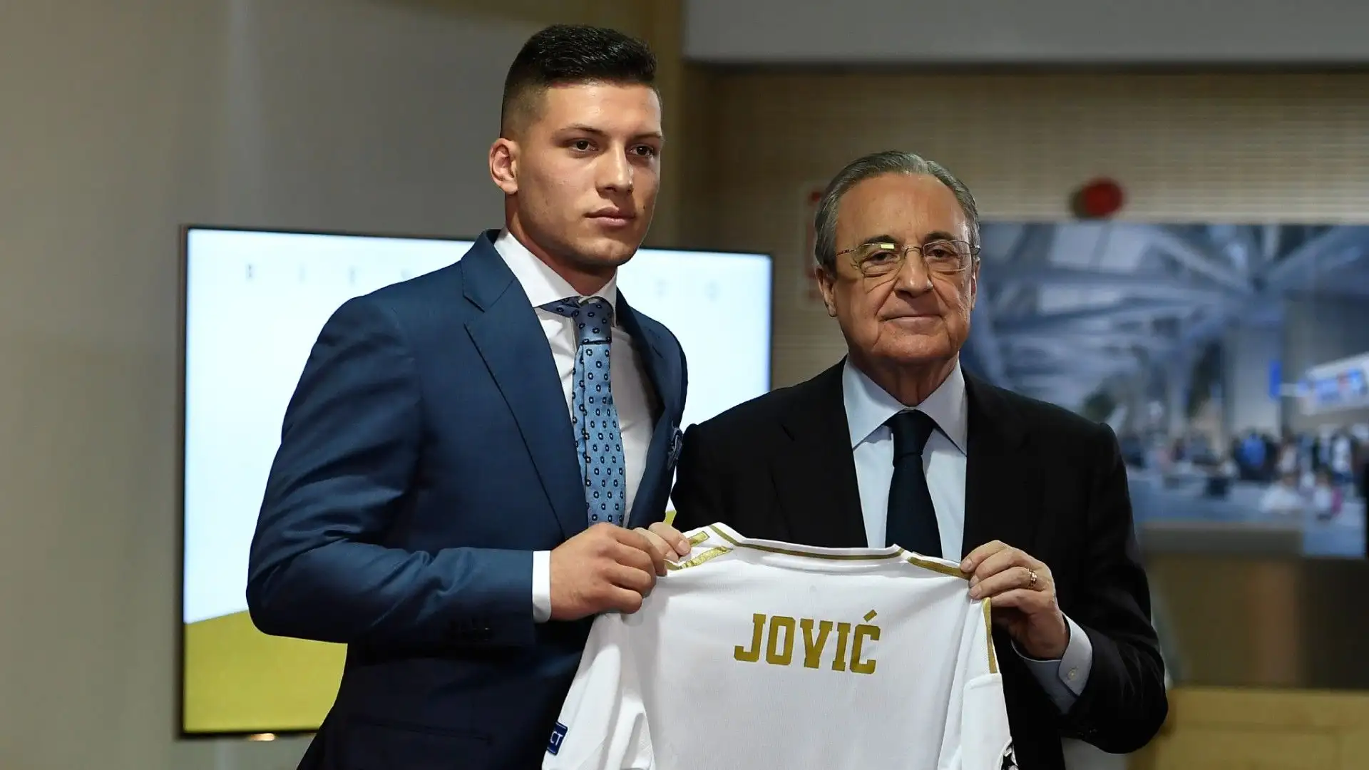 9- Luka Jovic, stagione 2019-2020, dall'Eintracht Francoforte per 63 milioni di euro
