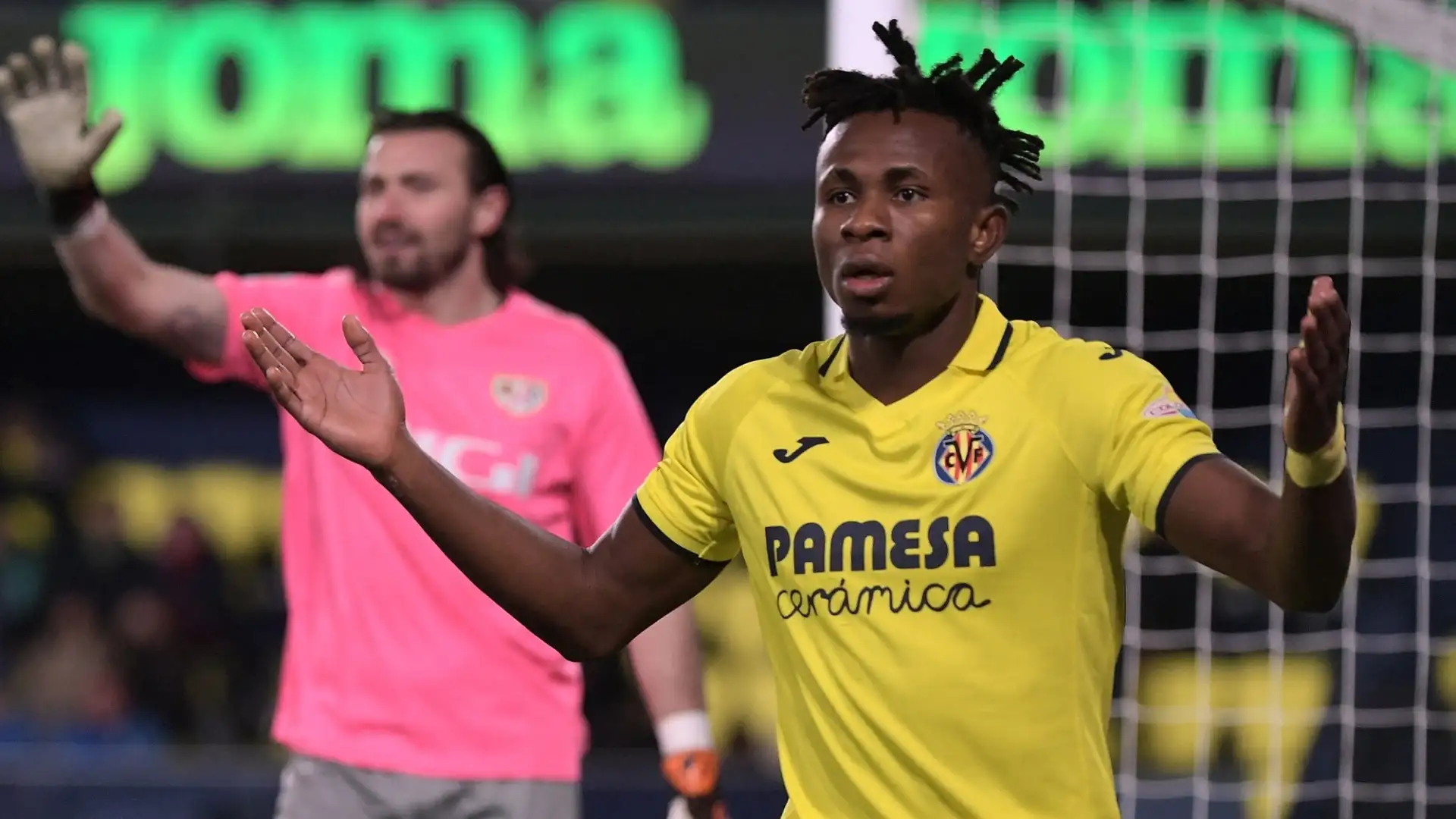 Attenzione all'ala del Valencia Samuel Chukwueze: Pioli gli ha telefonato