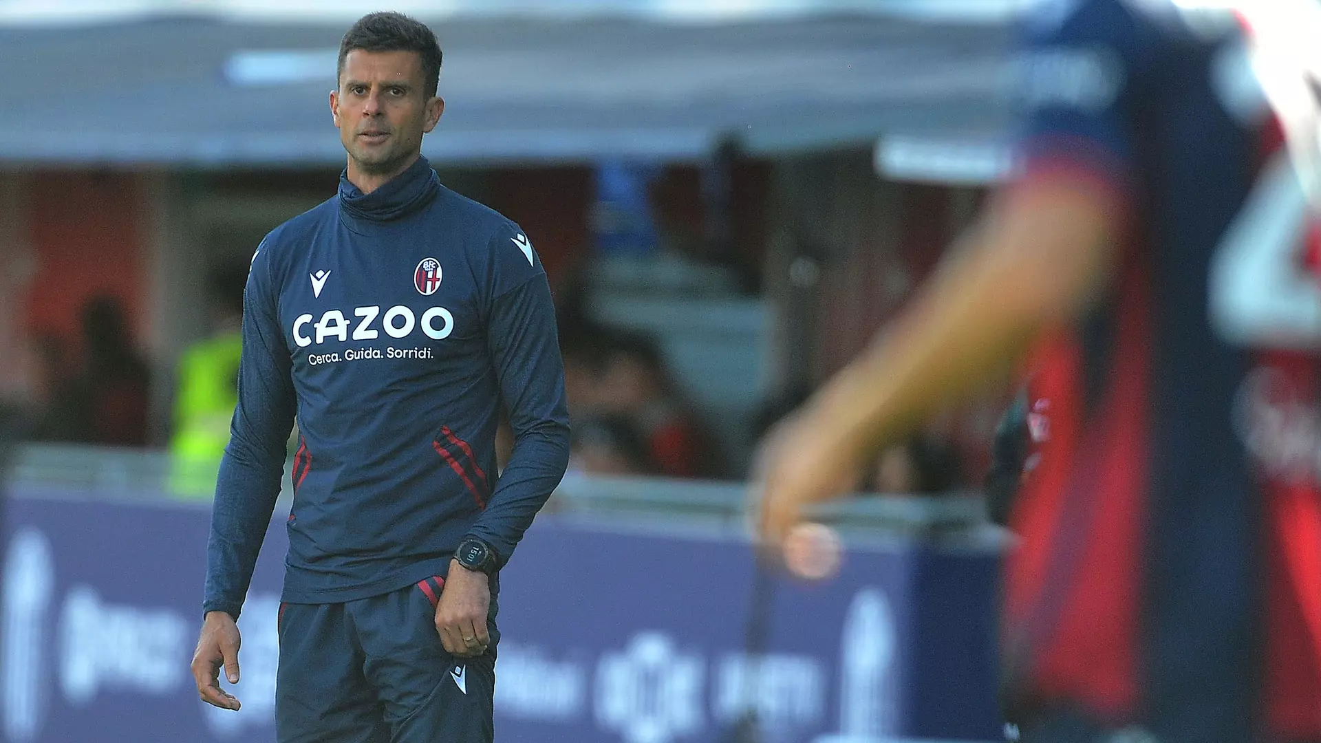 Bologna, sirene dalla Premier League per un titolarissimo di Thiago Motta