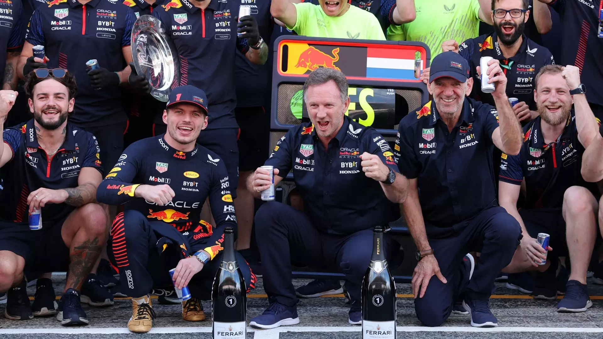 Red Bull, Max Verstappen: “Guidare quest’auto è un piacere”