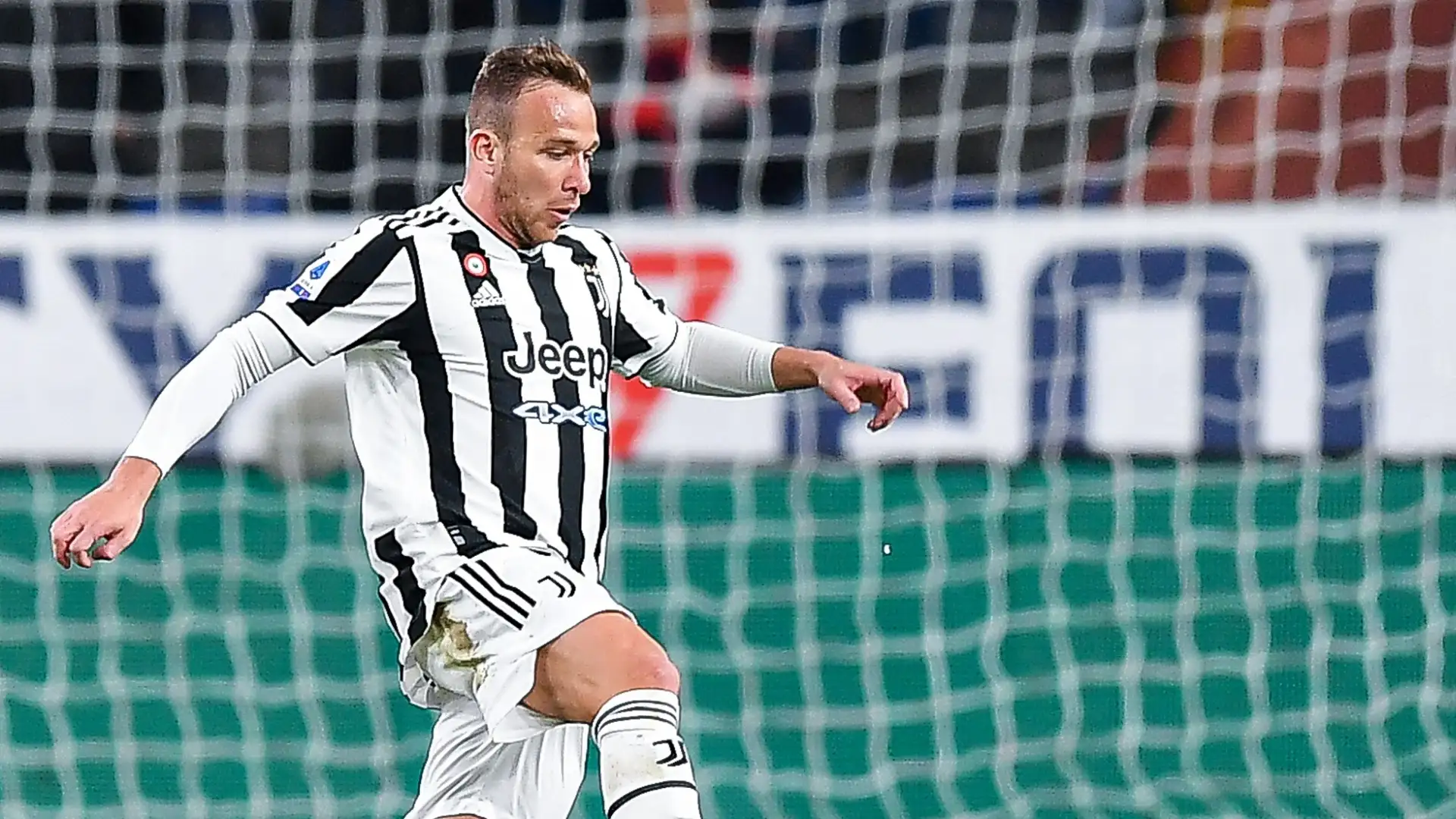 Il giocatore brasiliano è sotto contratto con la Juventus fino al giugno 2026