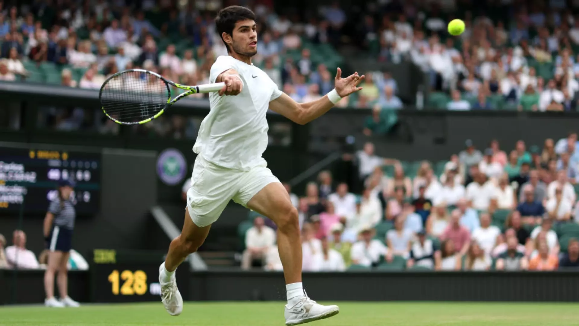 Wimbledon, Carlos Alcaraz si prende gli ottavi di finale: battuto Nicolas Jarry