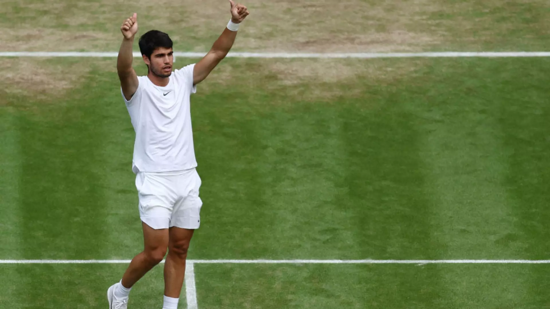 Wimbledon: Carlos Alcaraz vola in semifinale: ko Holger Rune