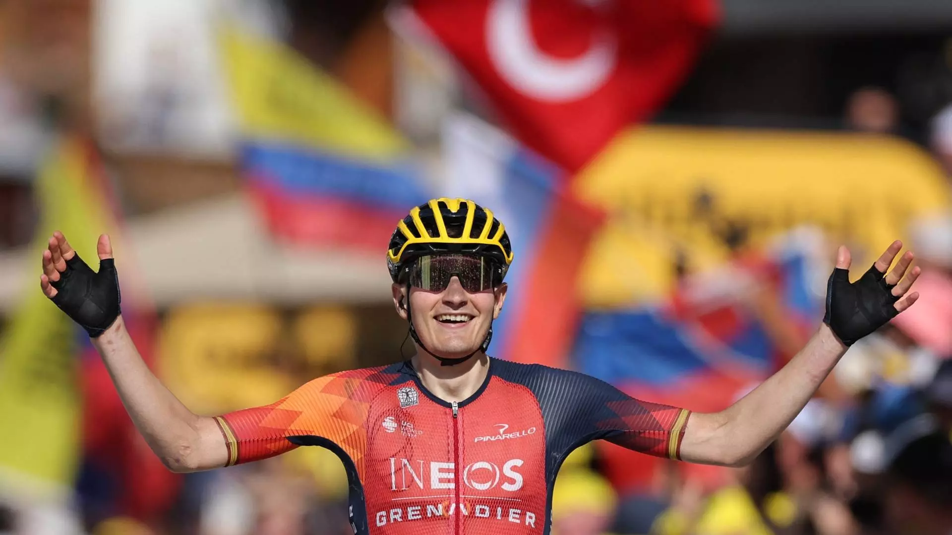 Tour de France: Rodriguez trionfa a Morzine, Vingegaard resta in giallo