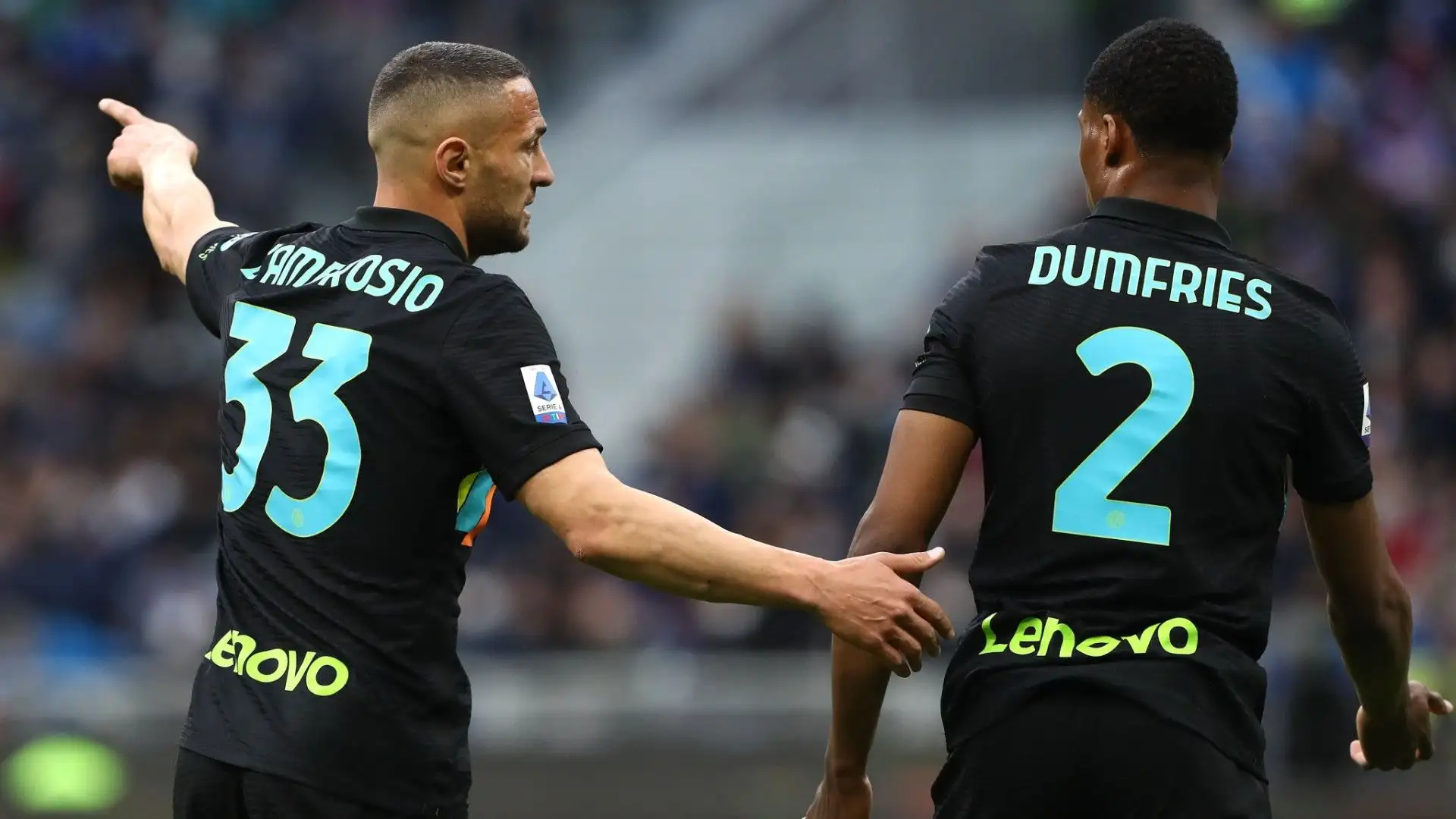 Complessivamente, il difensore ha disputato 284 gare con la maglia nerazzurra
