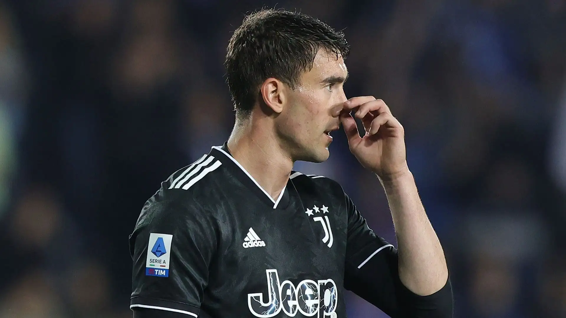 Finora con la maglia bianconera l'attaccante ha collezionato 63 presenze, 23 gol e 6 assist
