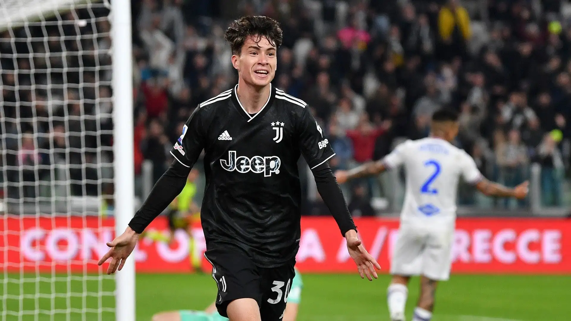 Matías Soulé vorrebbe giocare con maggior continuità. I bianconeri vorrebbero cederlo a titolo temporaneo ma per la giusta offerta l'argentino potrebbe lasciare definitivamente il club
