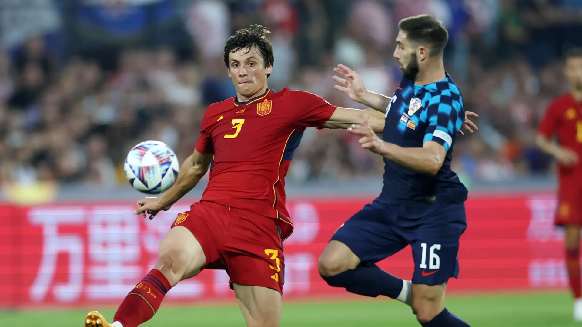 Robin Le Normand (Real Sociedad): il suo profilo piace molto ma la clausola rescissoria è proibitiva (50 milioni). Senza sconti la pista salta