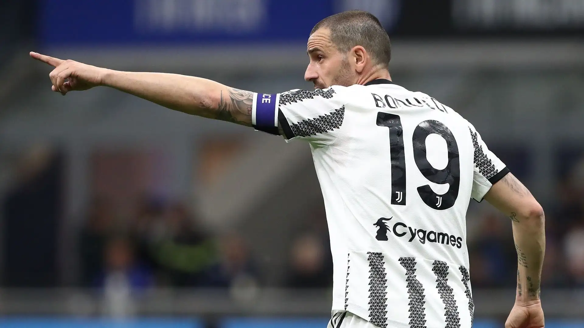 Il Newcastle ha abbandonato la pista, la Lazio non ha ancora deciso se affondare il colpo e la pista che porta alla Sampdoria è in salita
