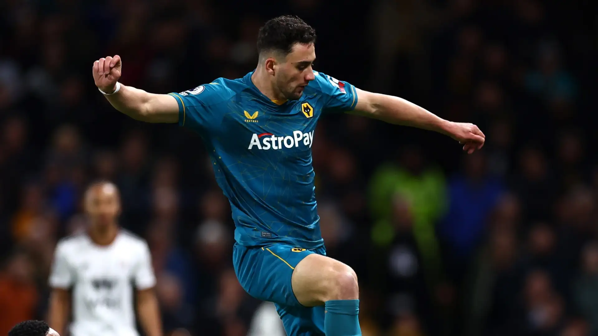 Anche il Napoli potrebbe beneficiare del nuovo regolamento: gli azzurri hanno messo nel mirino il difensore del Wolverhampton Max Kilman, che essendo inglese non occuperebbe uno slot da extracomunitario