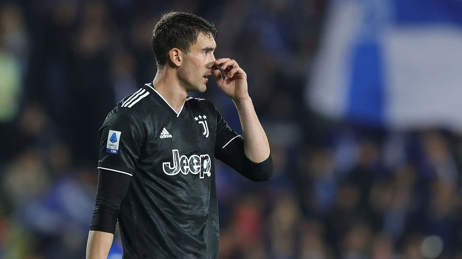 Massimiliano Allegri vorrebbe trattenere Dusan Vlahovic ma il club farebbe fatica a rifiutare 80 milioni di euro
