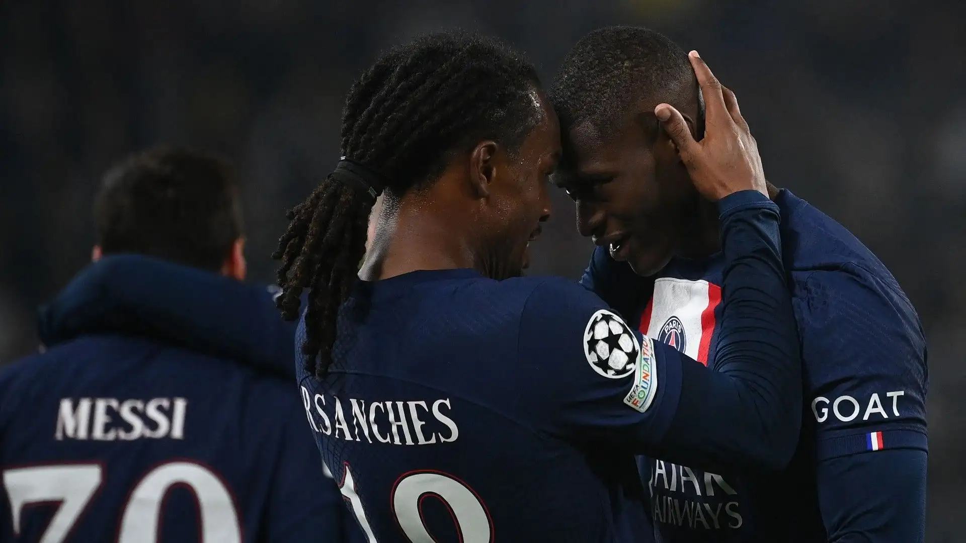 Al momento la Roma non ha ancora contattato il PSG: vuole studiare la strategia migliore prima di affondare il colpo