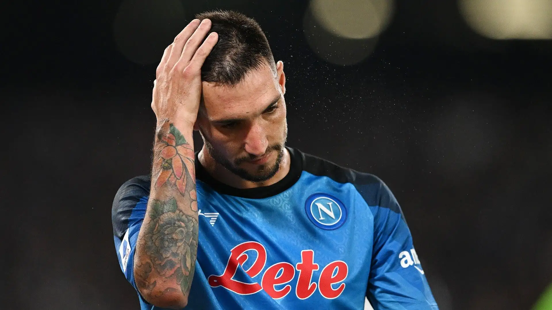 De Laurentiis non vorrebbe provarsi di Politano ma per l'offerta giusta si siederebbe al tavolo
