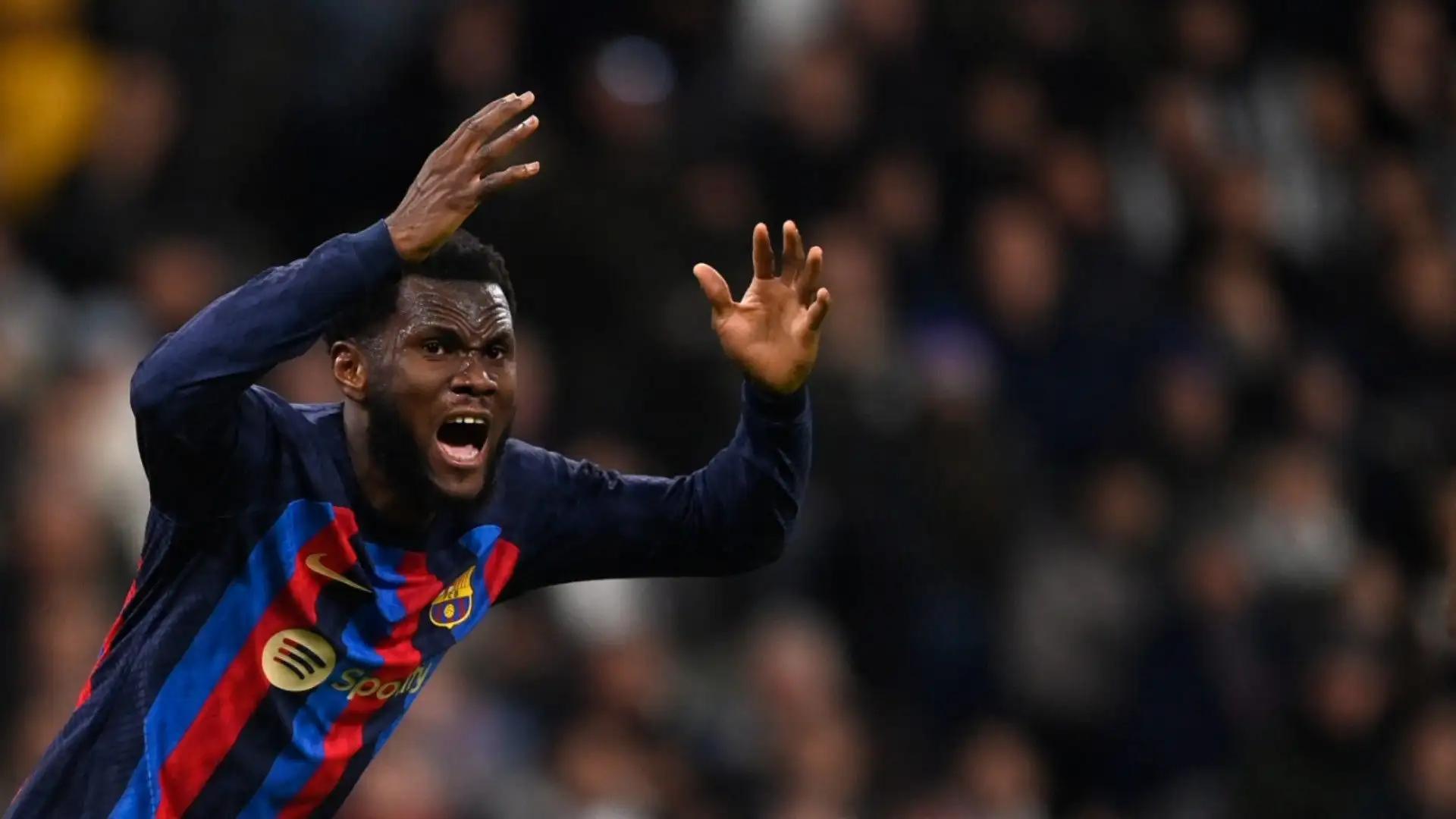 Franck Kessié - L'ex Milan è sfumato quasi definitivamente: vuole misurarsi in Premier League dove lo aspetta il Tottenham
