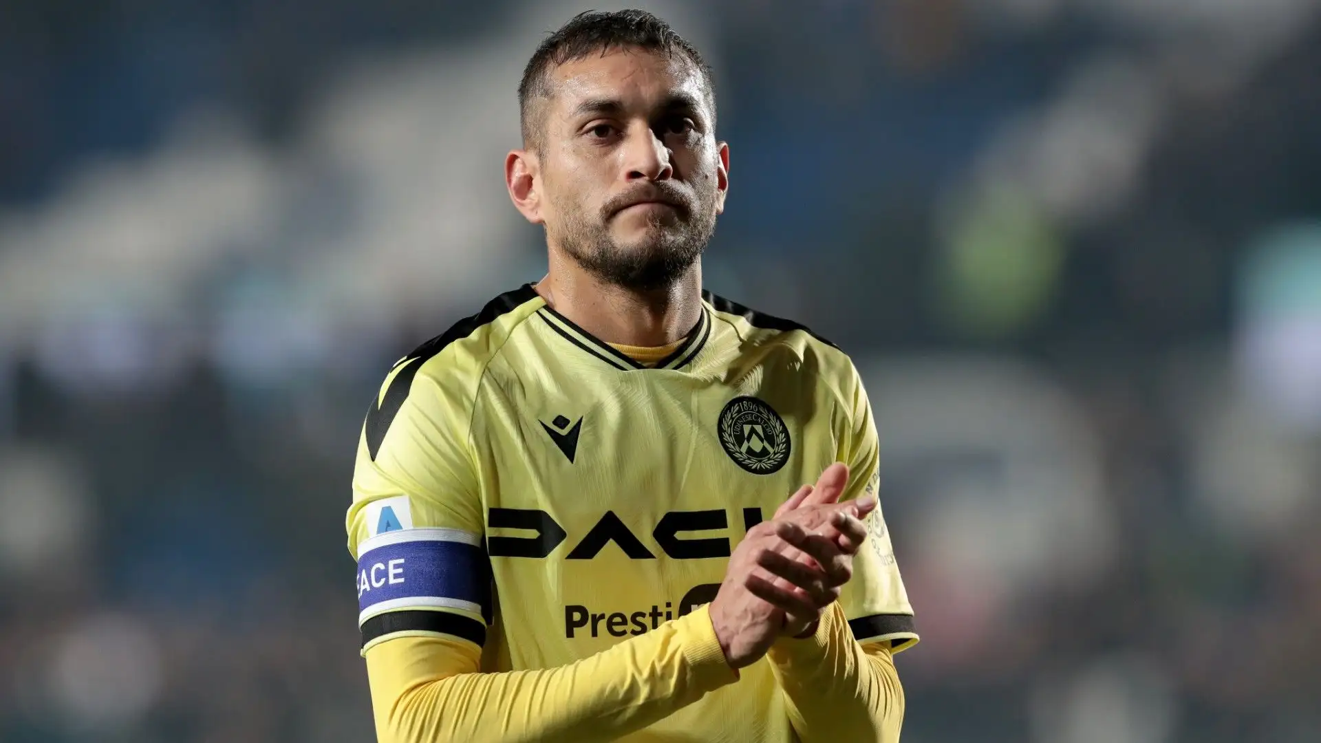 In Serie A è richiestissimo: ci sono ottime probabilità che Roberto Pereyra rimanga in Italia
