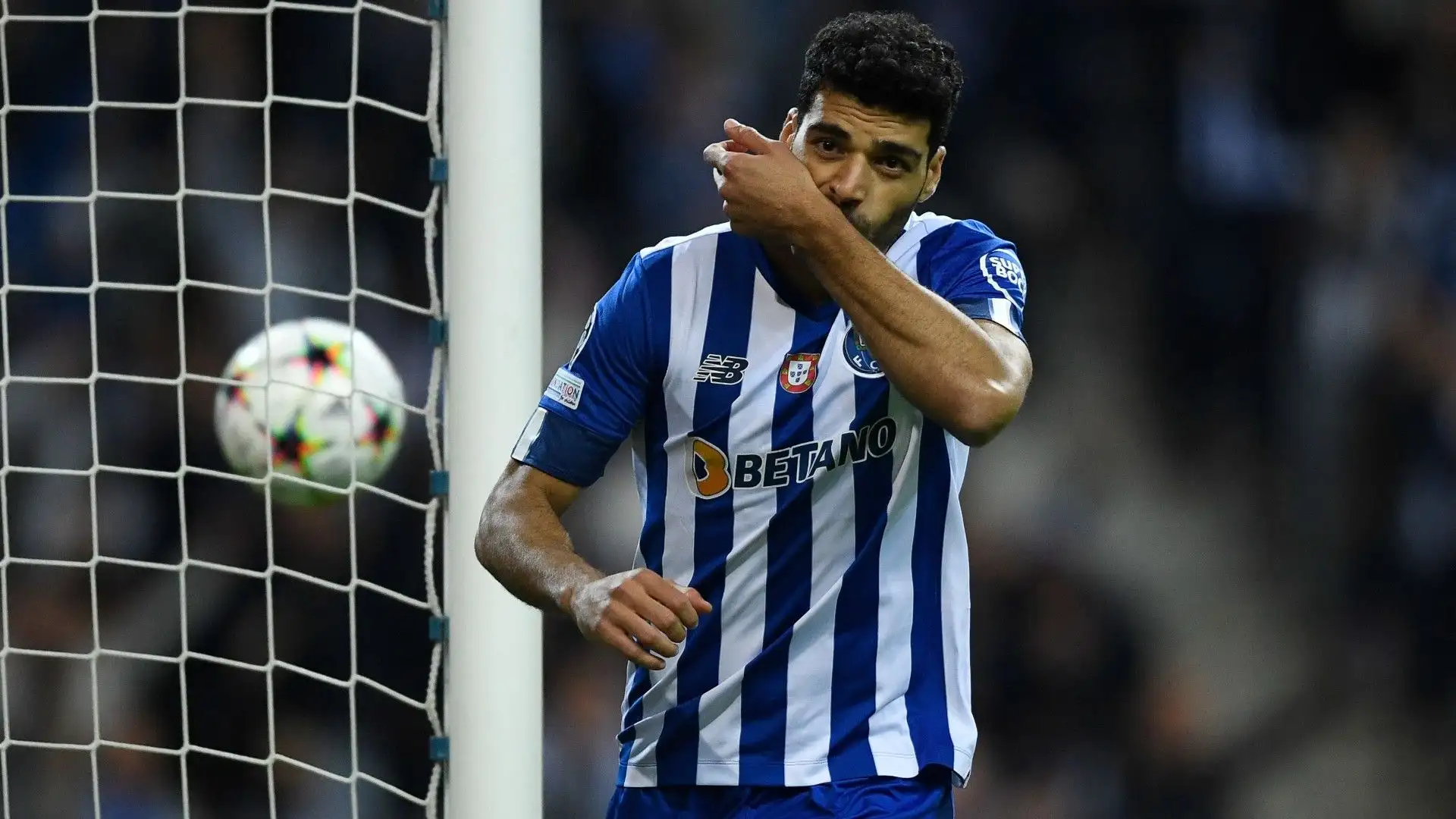 Per questo motivo gli uomini di mercato rossoneri già nelle prossime ore contatteranno il Porto 
