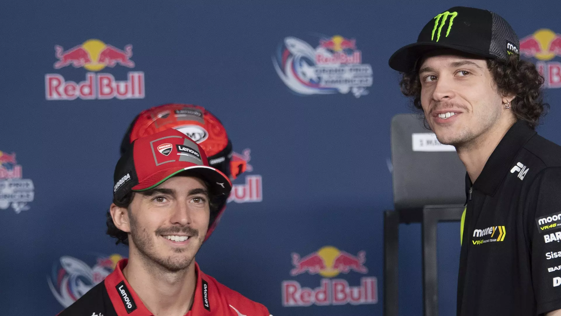 Duelli con Pecco Bagnaia? Marco Bezzecchi ha “paura” di Valentino Rossi