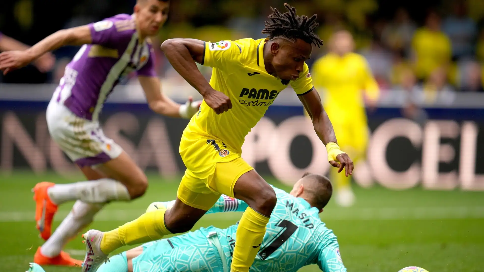 Ala destra: Samuel Chukwueze. Il Milan vuole strapparlo al Villarreal e lo stesso Pioli, che lo considera ideale per la sua formazione, ha chiamato il giocatore nigeriano. Se non andrà in porto l'affare, i rossoneri potrebbero virare sul danese Gustav Isaksen