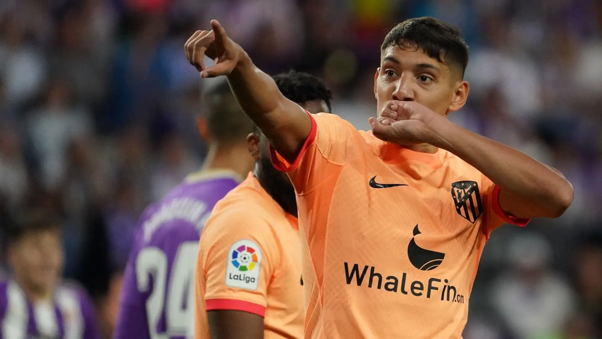 In carriera l'argentino ha vestito anche le maglie di Defensa, Rosario Central e Udinese
