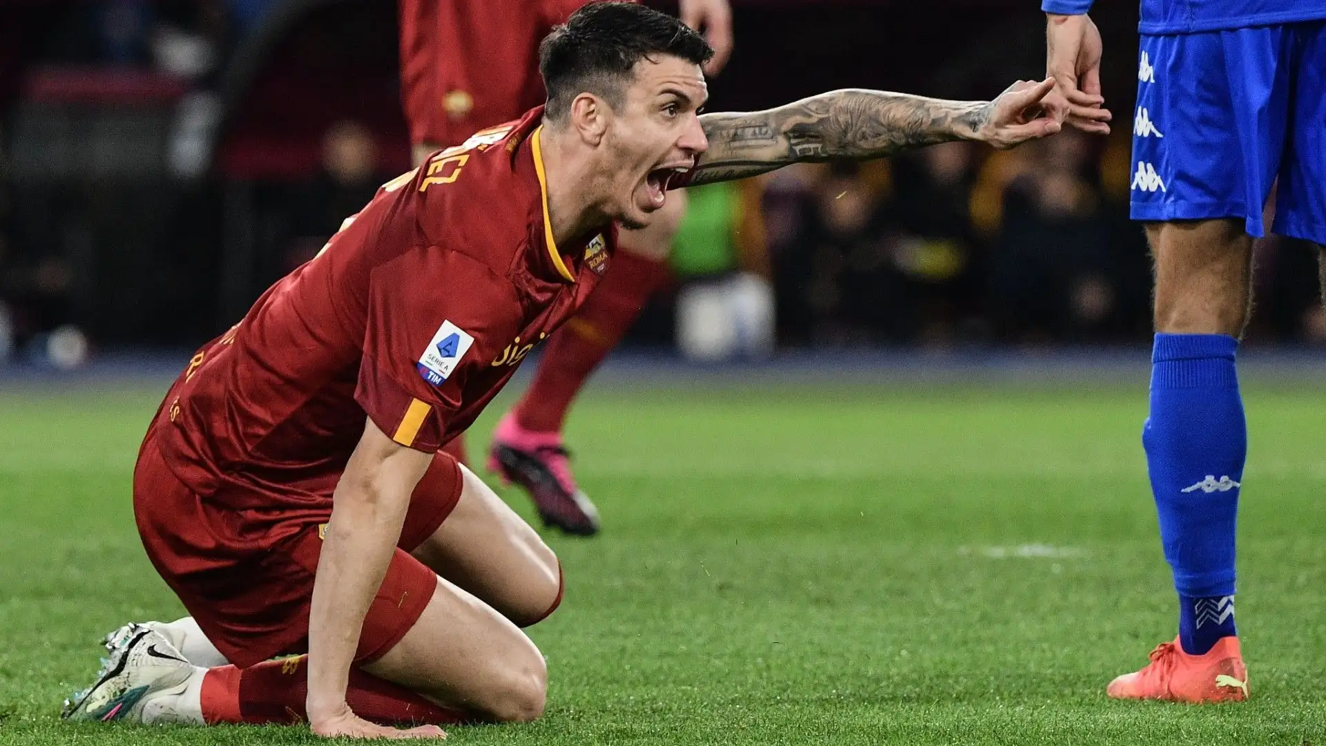 Il centrale finora ha disputato 149 partite con la maglia giallorossa
