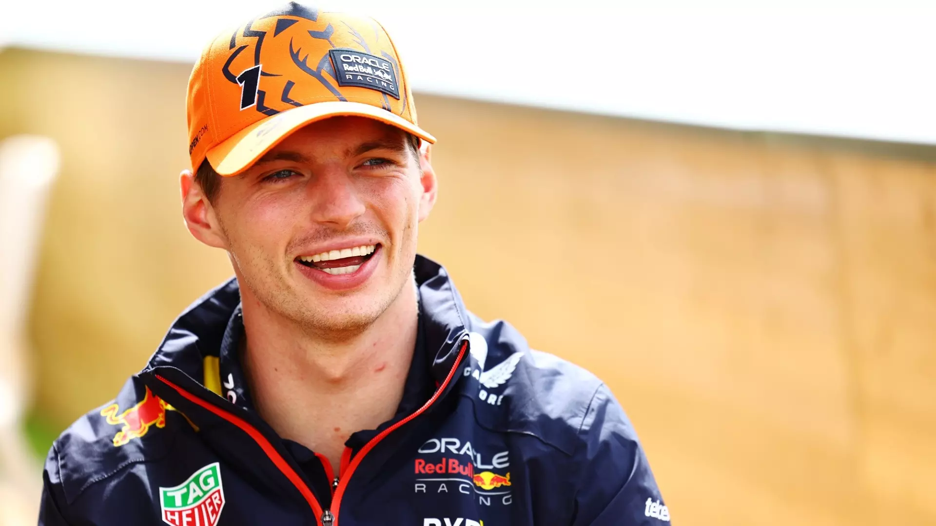 F1, Max Verstappen se la ride: “Io non mi annoio”