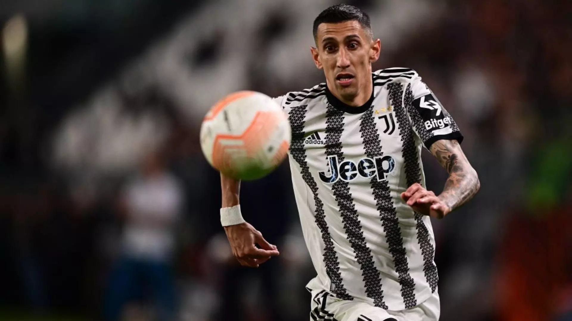 Angel Di Maria si toglie qualche sassolino dalle scarpe