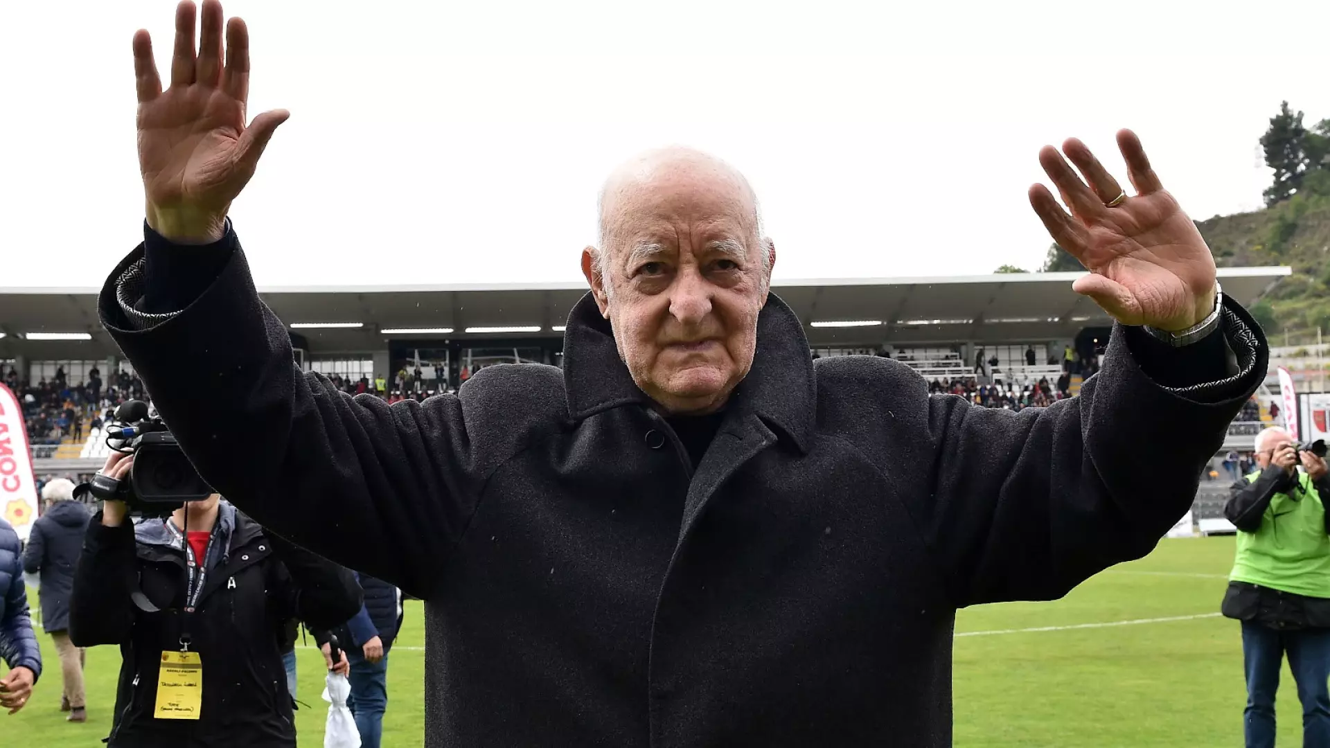 Addio a Carlo Mazzone, il commosso saluto di Roma e Ascoli