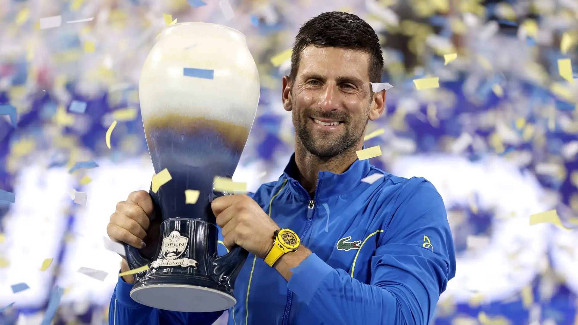 Dopo aver concesso il primo set, Djokovic ha vinto gli altri due parziali per 7-6, 7-6