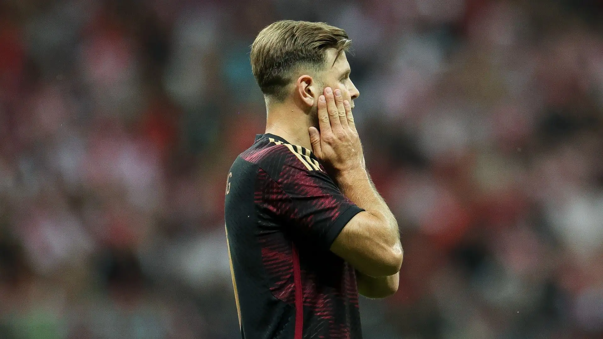 Il Milan potrebbe perdere Lorenzo Colombo e il sostituto sarebbe uno tra Azmoun e Fullkrug 
