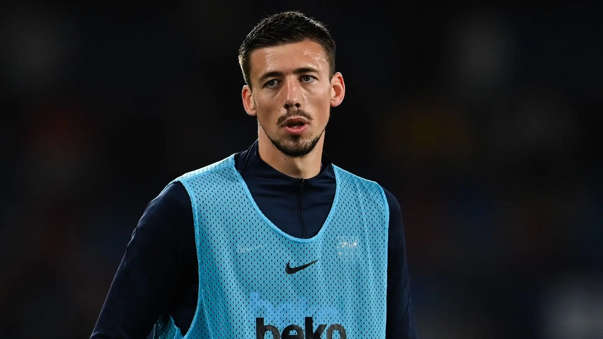 Clement Lenglet è l'ultimo nome finito sul taccuino del club rossonero
