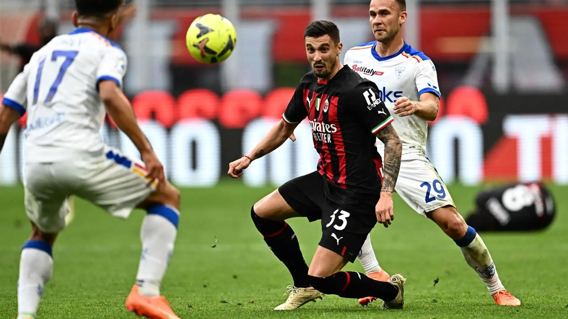 Rade Krunic si è trasferito a Milano nel 2019
