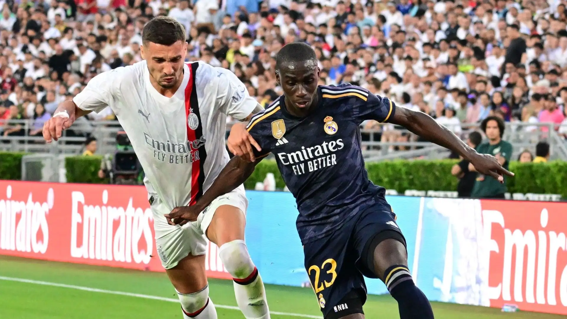 In Turchia Krunic troverà il suo ex compagno Rebic, trasferitosi al Besiktas nelle scorse ore
