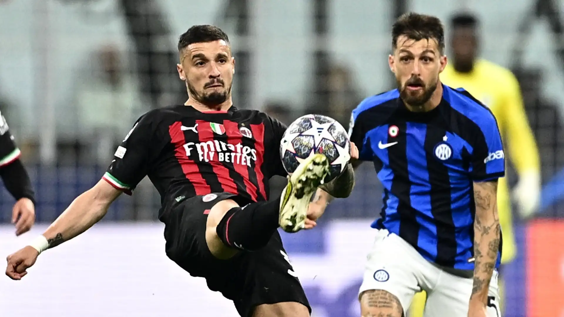 Il centrocampista bosniaco, nonostante sia un elemento importante per Pioli, avrebbe trovato l'accordo con il Fenerbahce e spingerebbe per l'addio