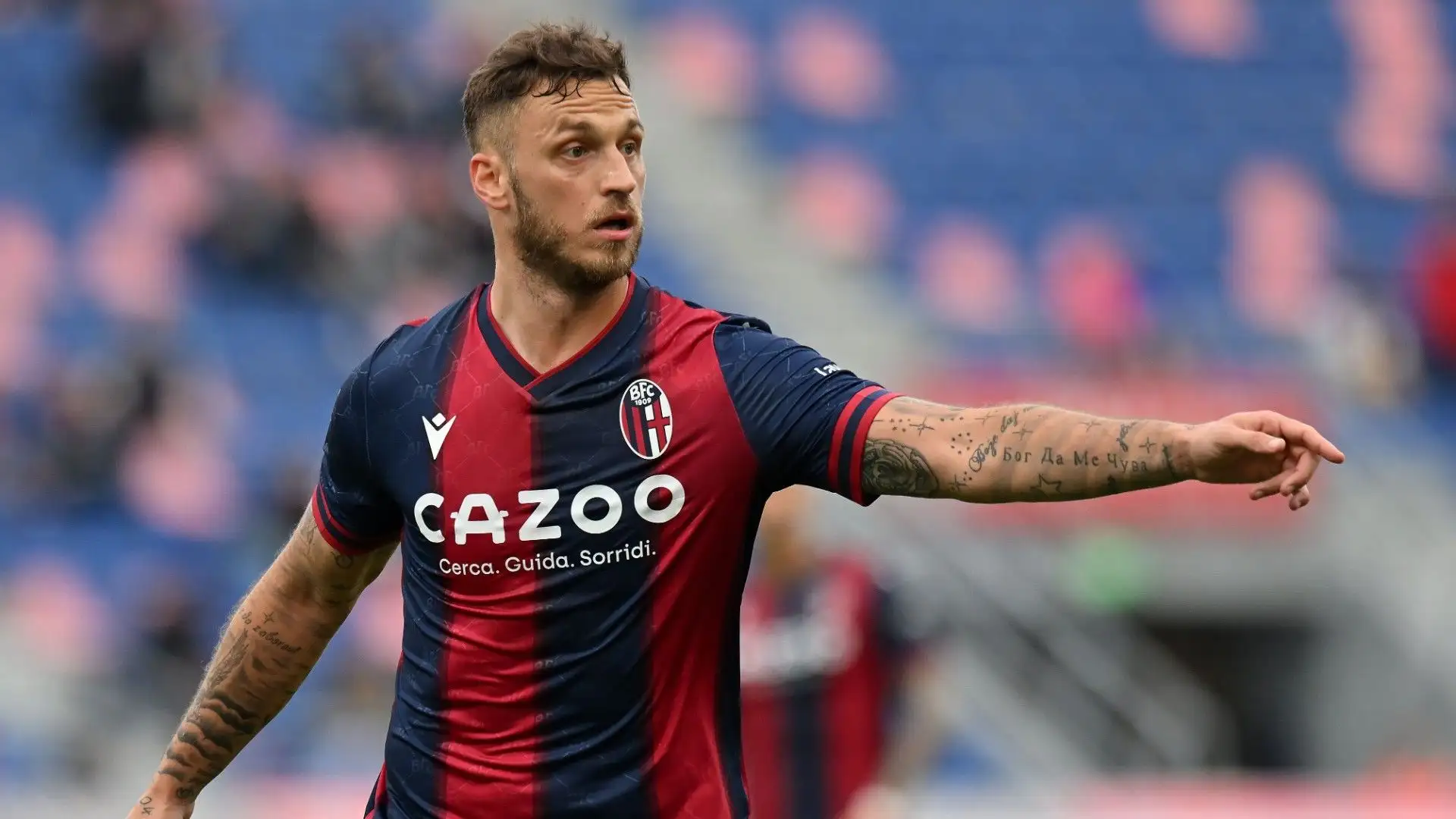 In Italia, tra Inter e Bologna, il calciatore ha collezionato 57 partite, impreziosite da 24 reti
