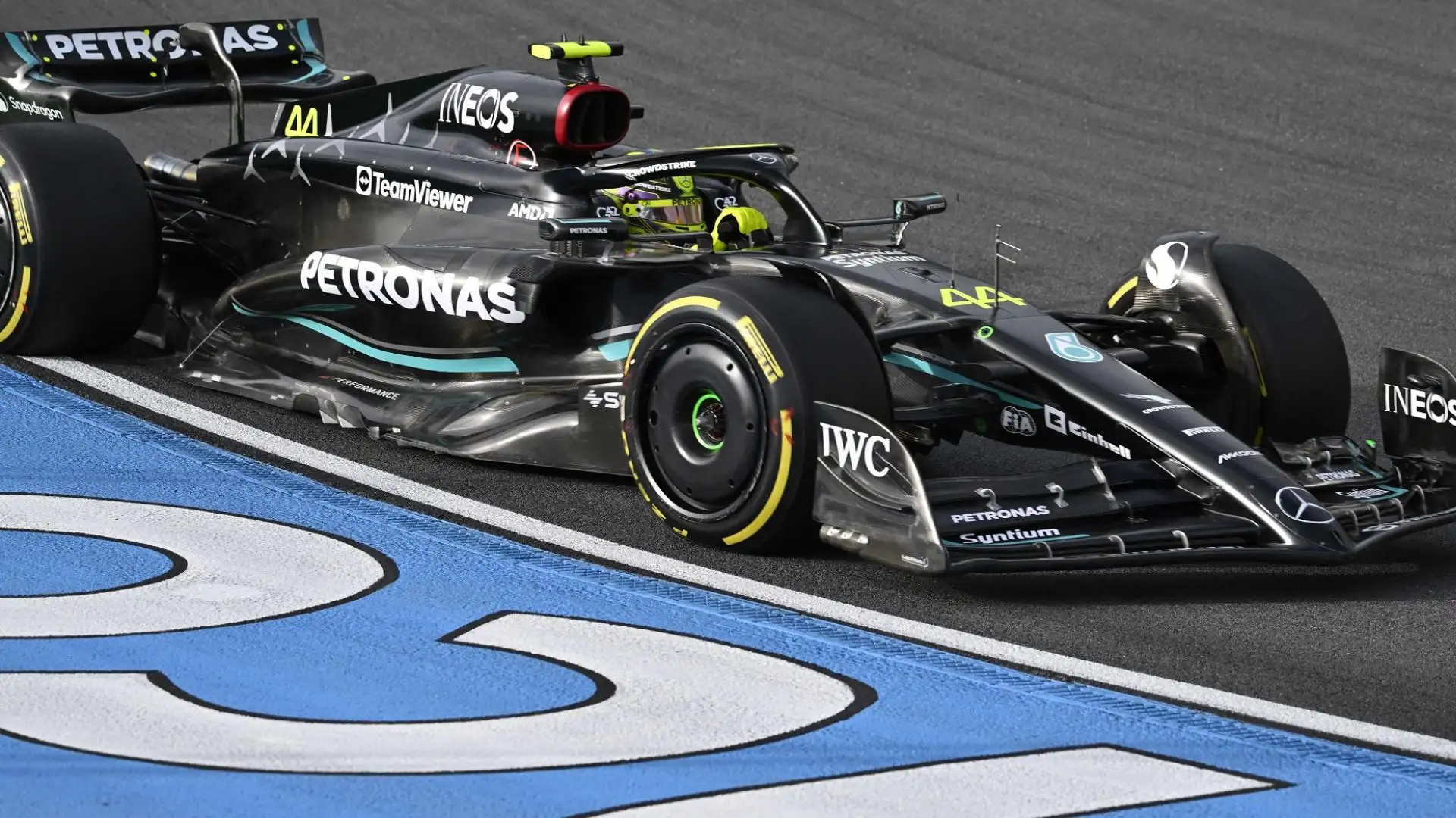 Hamilton è quarto nella classifica generale piloti