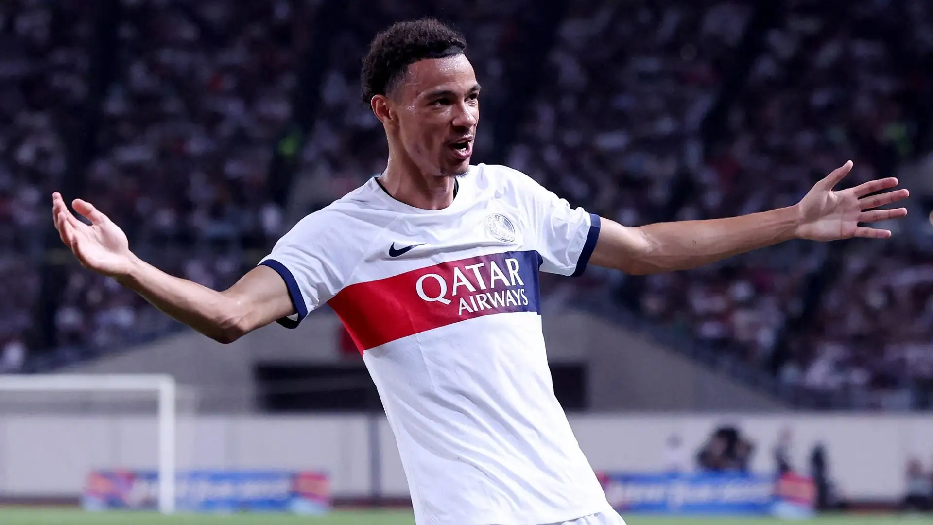 E' ancora aperta la strada che porta a Hugo Ekitike, 21enne in uscita dal Psg: nonostante le voci sul West Ham il giocatore vorrebbe il Milan e la Champions