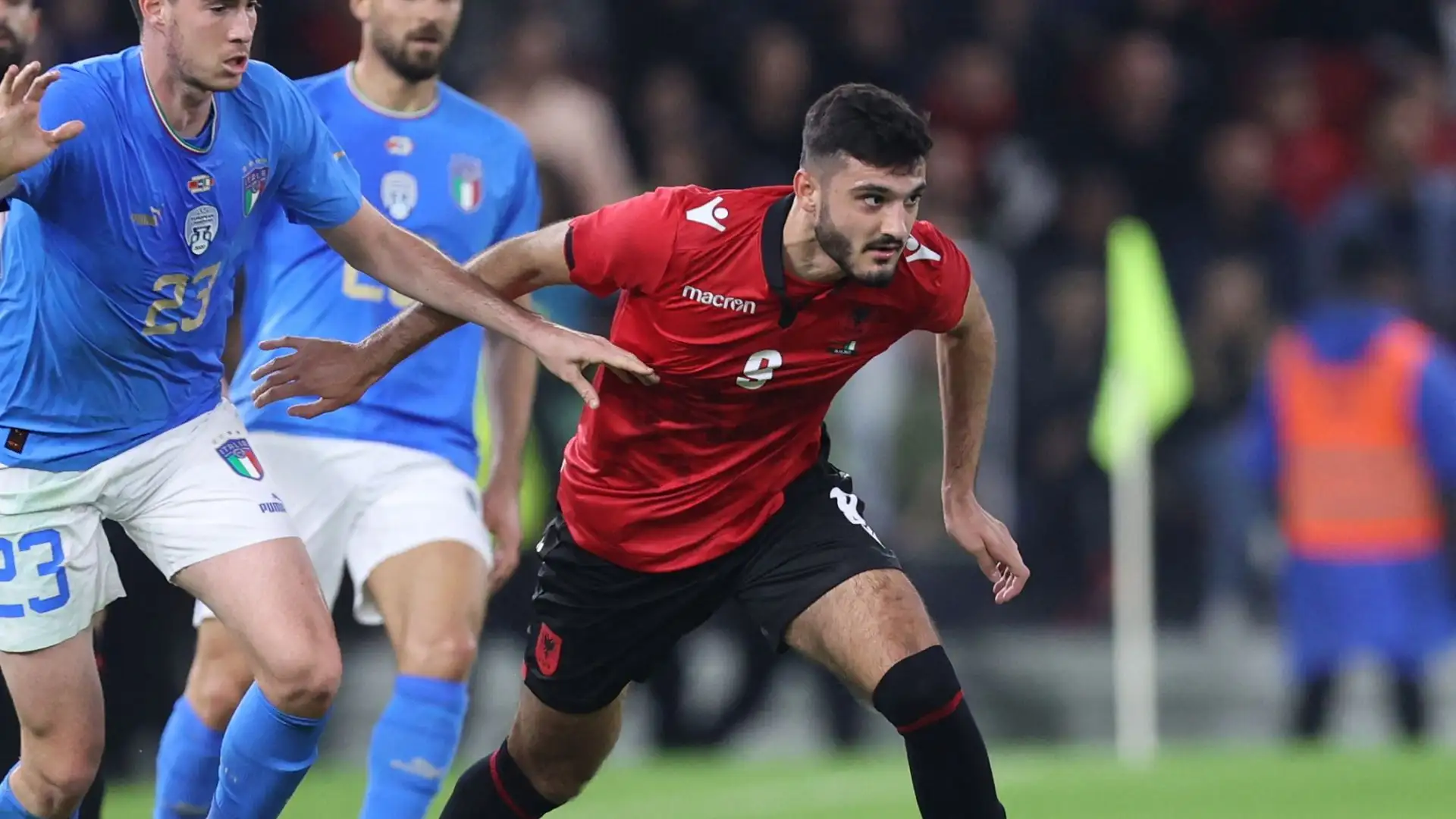 Armando Broja del Chelsea piace a Pioli ma sono da valutare le sue effettive condizioni fisiche dopo oltre 6 mesi di stop causa infortunio